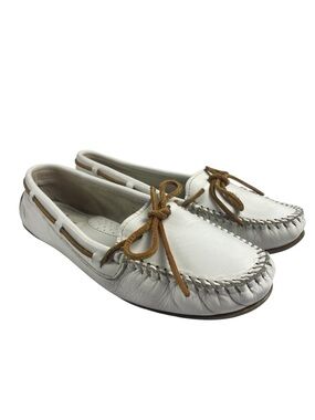Minnetonka Women's White Leather Moccasin Loafers Driving Shoe Tan Laces Size 10